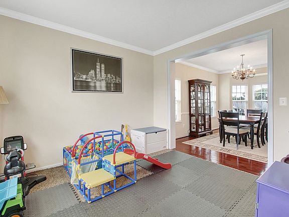 4th image of 17342 Kennebeck Lane