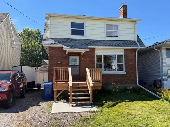 161 5th Ave E, North Bay, ON P1B 1N5