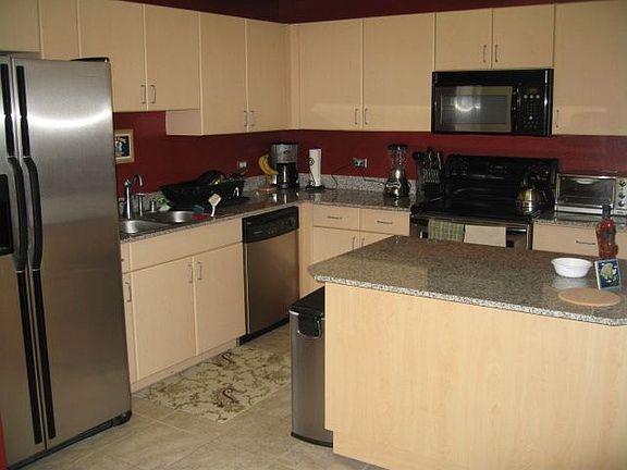 3rd image of 1643 6th Ave APT 305