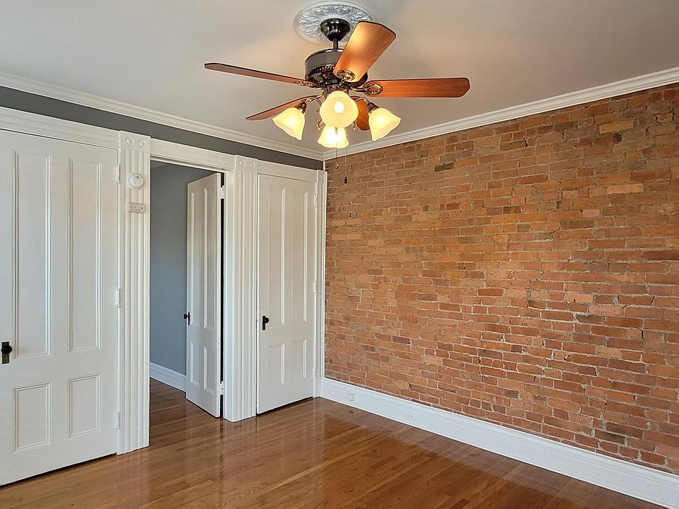1st image of 117 College Ave #9