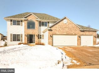 1976 Campfire Ct, Waconia, MN 55387