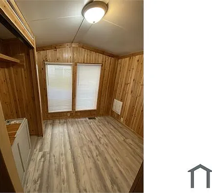 1410 N 10th St #21 — Photo 11
