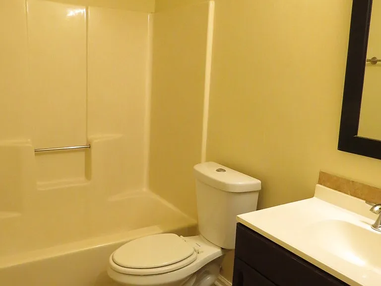 879 Arlington Dr — Photo 10