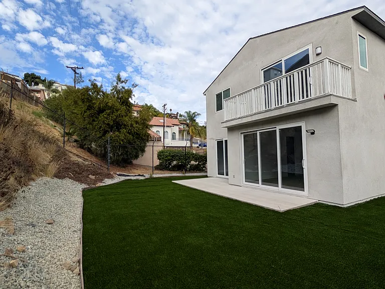 1304 Buena Vista Ave — Photo 27