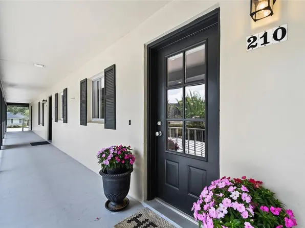 210 Magnolia Rd APT 210, Maitland, FL 32751