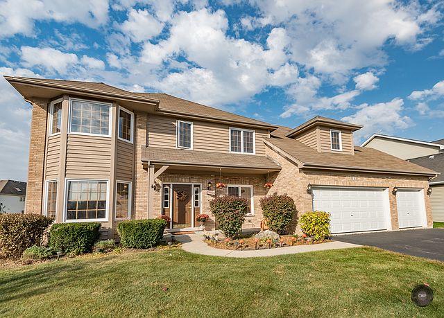 1st image of 3143 Kingbird Ln