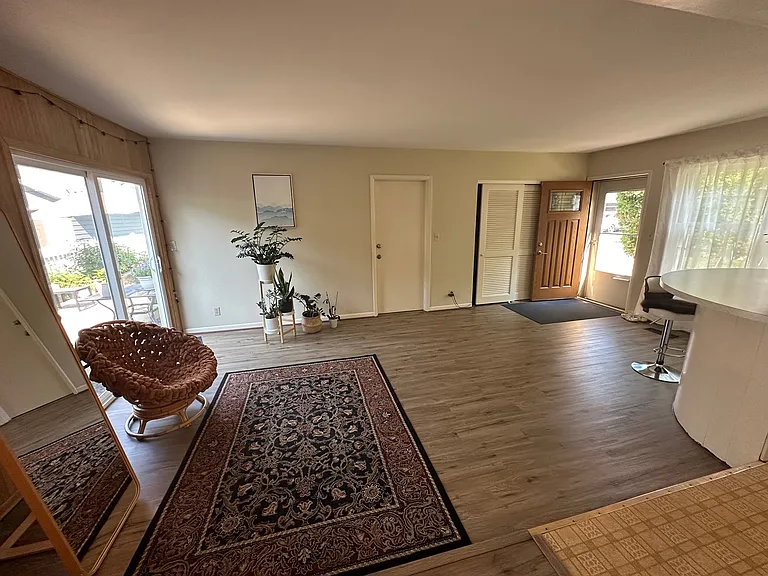 5100 N Idlewild Ave — Photo 6