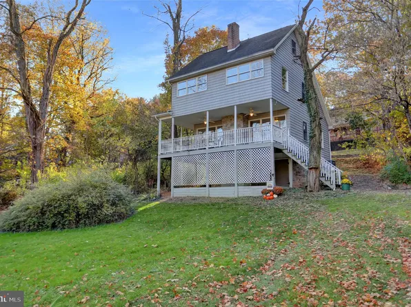 1103 Oyster Mill Rd, Camp Hill, PA 17011