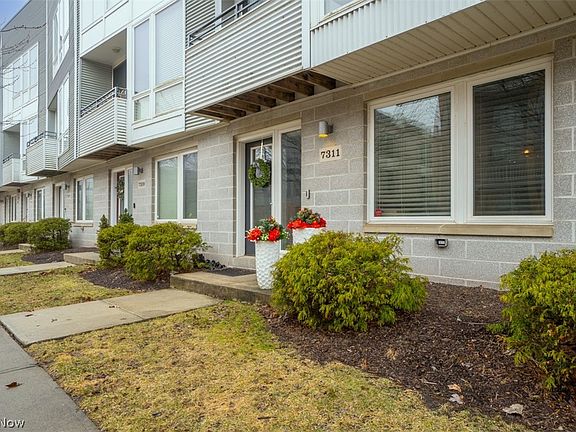 4th image of 7311 Father Frascati Dr
