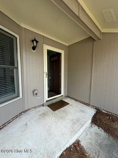 2 bed, 2.5 bath, 1188 sqft, $1,375 — Photo 3