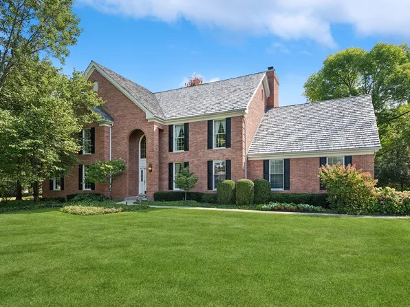 62 Coventry Ln, North Barrington, IL 60010