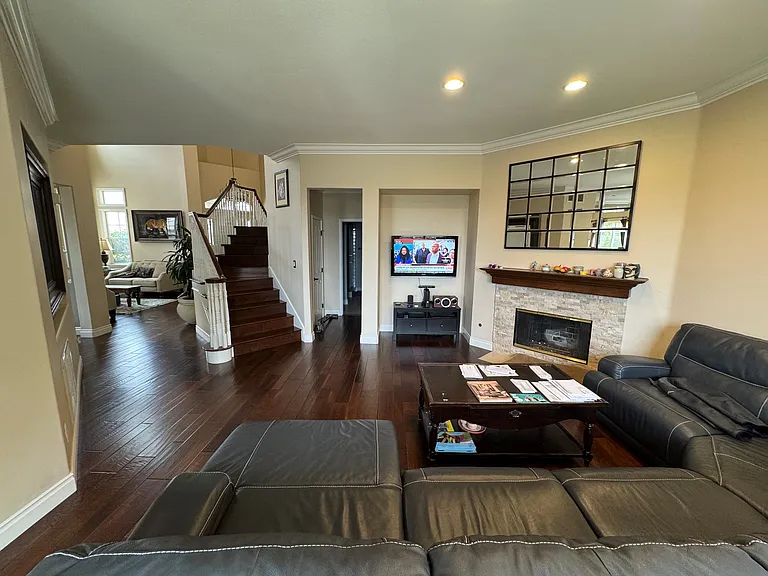 23709 Ridgeway — Photo 6