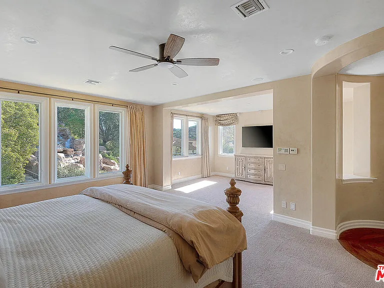 4130 Prado De Los Caballos — Photo 32