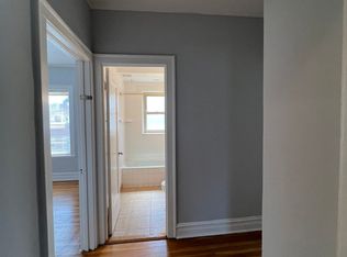 2129 Ridge Ave #2129-31-1I, Evanston, IL 60201