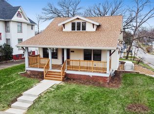 988 26th St, Des Moines, IA 50312