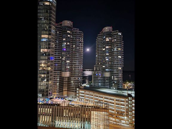 2nd image of 19 Grand Trunk Cres #1910