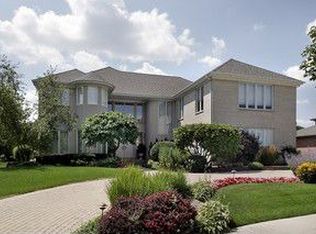 1414 Coral Pkwy, Northbrook, IL