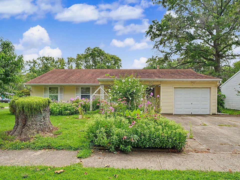 1st image of 2601 Sheridan Dr