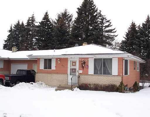 2nd image of 160 N Pleasant Dr