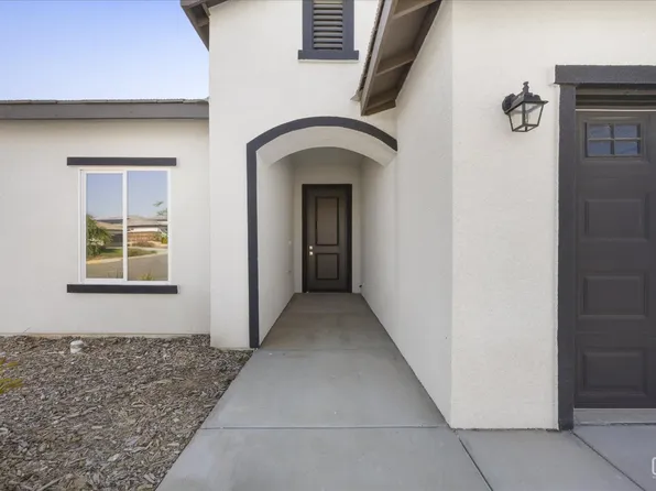 6213 Bountiful Hills Dr, Bakersfield, CA 93306