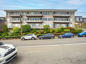 Dolores Manor Apartments, 1 beds  1.0 baths (546 sqft)