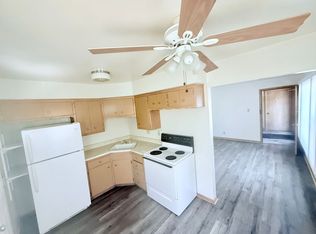 718 S 7th Ave #6D306047B, West Bend, WI 53095