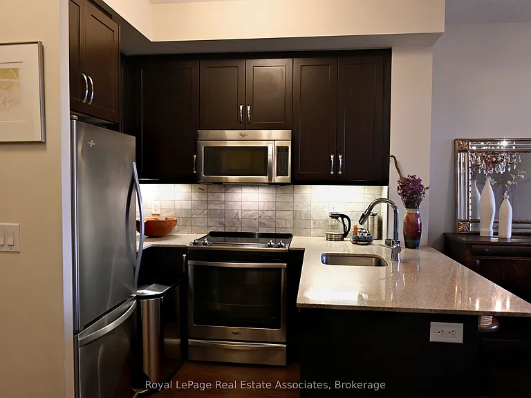 1 Old Mill Dr #816 — Photo 3