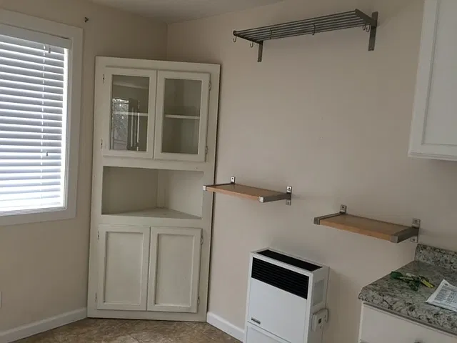 Studio, 400 sqft, $2,200 — Photo 3
