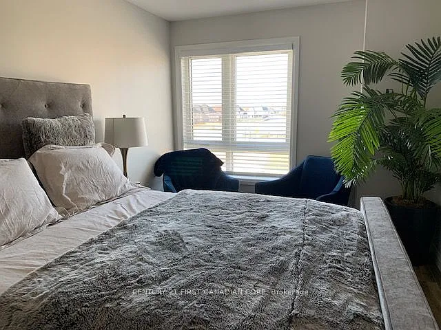 827 Kleinburg Dr E — Photo 22