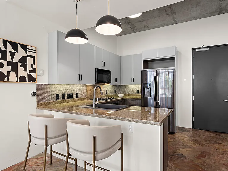 1050 Island Ave #317 — Photo 2