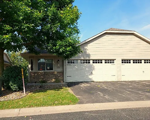 786 Plum Tree Ln Photo 1