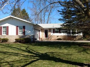 521 Cherry St, Standish, MI 48658
