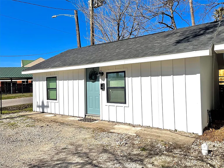 7303 Market St — Photo 3