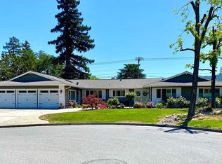 19981 Via Escuela Dr, Saratoga, CA 95070
