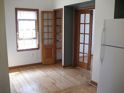 lower dinning nook