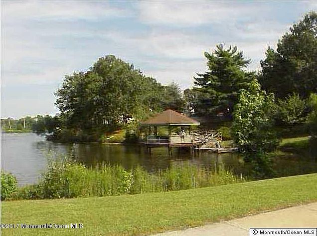 1st image of 875 E Balmoral Ct