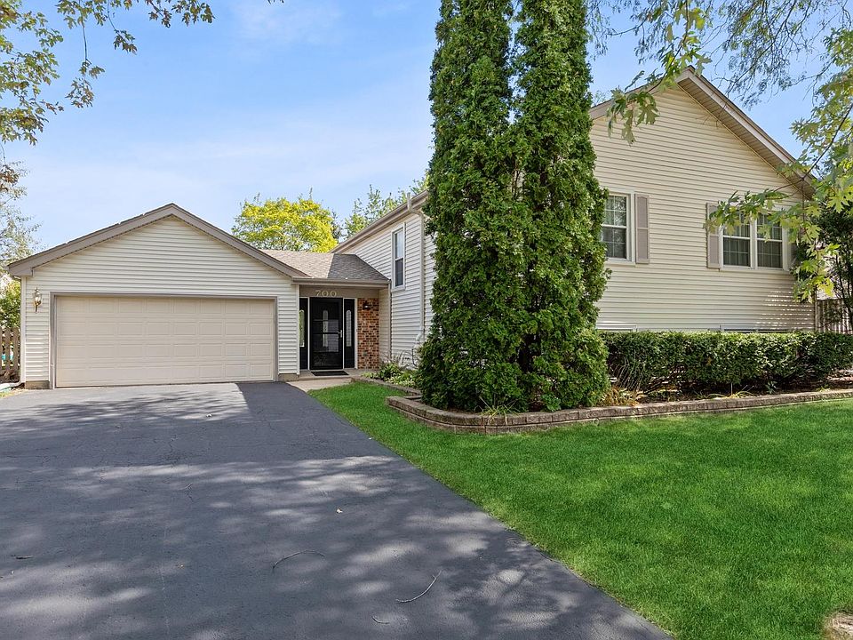 1st image of 700 Beechwood Dr