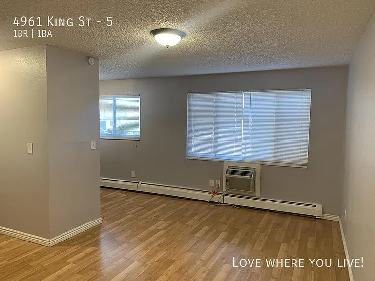 4961 King St #5 — Photo 3