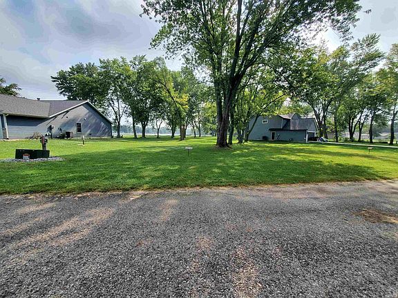 3rd image of Ln Ln #220-lot 33
