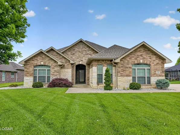 1734 Kent Dr, Webb City, MO 64870