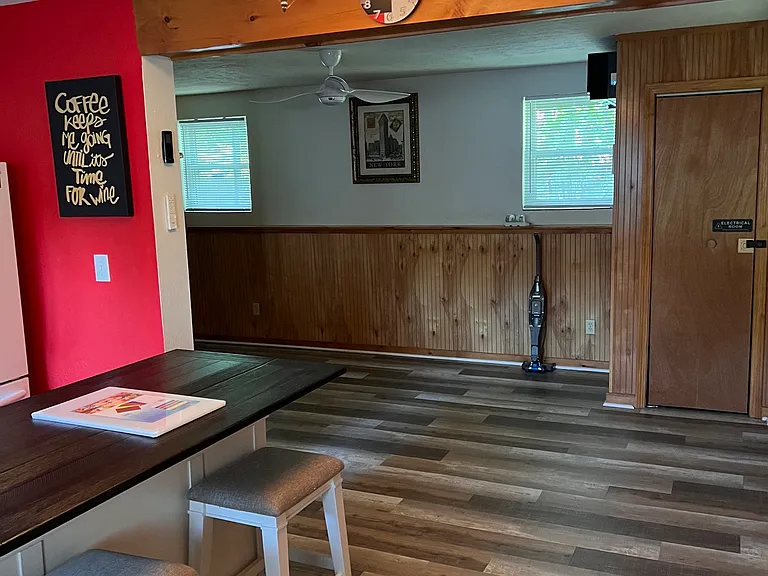 Fairway Rd — Photo 15