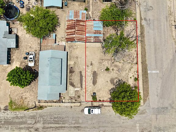 2nd image of 207 Rodriguez LOT 6