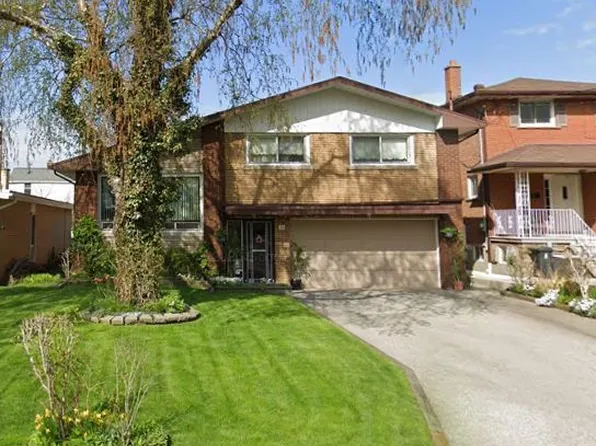 74 Lunness Rd, Toronto, ON M8W 4M6