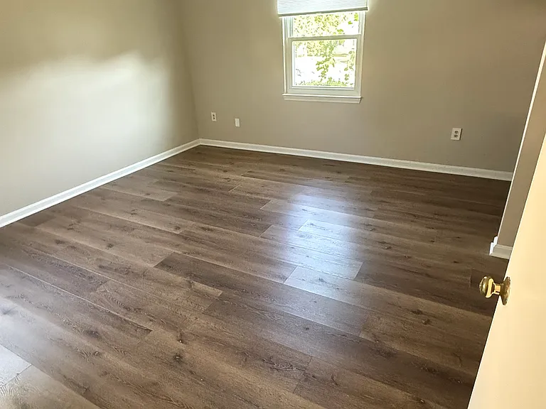 2446 Hyannis Ln — Photo 8