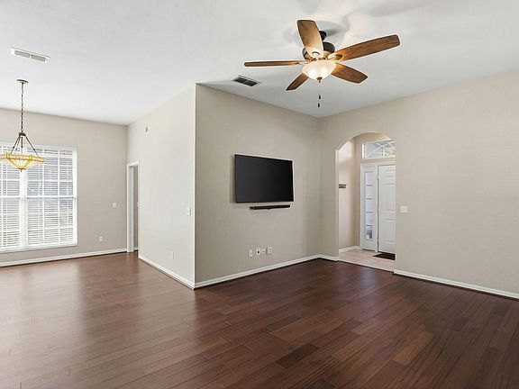 3rd image of 5103 SW 103rd Way