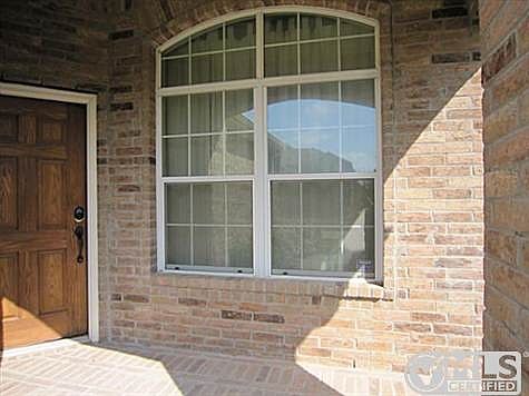 2nd image of 10220 Olivia Dr
