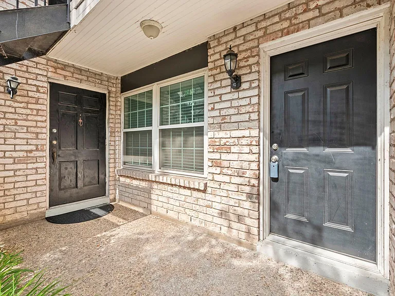 7900 Westheimer Rd #121 — Photo 4