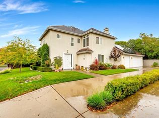 830 Sierra Oaks Vista Ln, Sacramento, CA