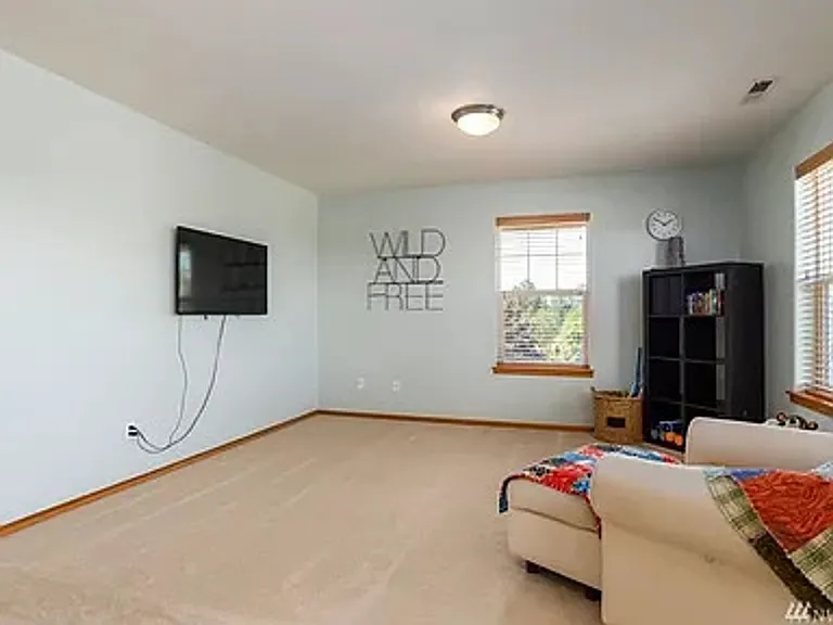 1119 N Waugh Rd — Photo 18