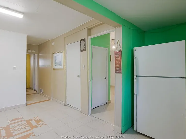 361 Josephine Ave — Photo 12